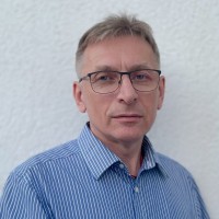 Istvan Valyon Email