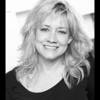 Diane Geiger Email & Phone Number