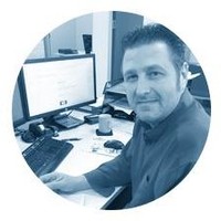 Damian Szwaj Email