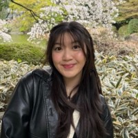 H-E-B Employee Emily do's profile photo