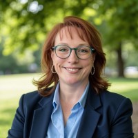 Beth Knox Email & Phone Number