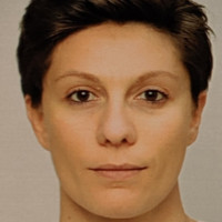 Elsa Roux Email