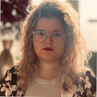 Rafaela Margaca Email