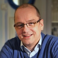 Stefan Bremer Email