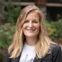 Gina Knipschild Email & Phone Number