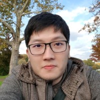 Ouch! Employee John Lee's profile photo