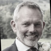 Mountain Equipment Employee Neil Bradley's profile photo