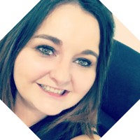 Melanie Deregnaucourt Email