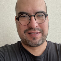 Alberto Guerrero Blanco Email