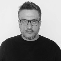 Alejandro Zapata Email