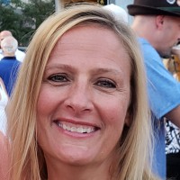 Velecor Services Employee Debbie Brady's profile photo