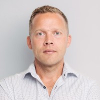 Rikard König Email