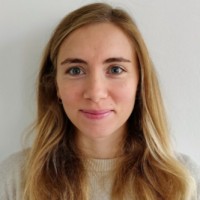 Lara Cuvelier Email