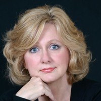 Sandie Cross Email & Phone Number