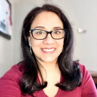 Laura Comiskey Email