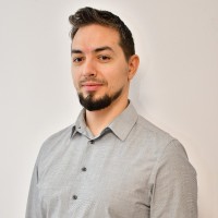 Robert Stănescu Email