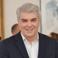 Loïc Vatar Email