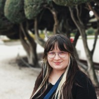 Anda-Maria Caldare Email