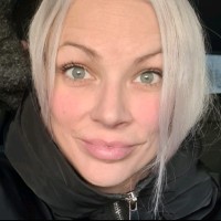 Angela Vestin Email
