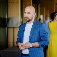 Jaba Shakarishvili Email
