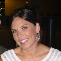 Sara Davis Email & Phone Number