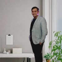 Linamar Corporation Employee Deepak Chugh's profile photo