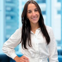 people2people Employee Stephanie Poulos's profile photo