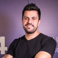 Julyan Santos Email & Phone Number