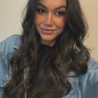 OFF Premium Employee Jamilly Evelin's profile photo