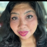 Elizabeth Flores Email & Phone Number