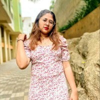 Elahe Employee Monika Gupta's profile photo