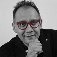 Javier Cabello Email