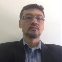 Avon Employee Clovis Santos's profile photo