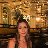 Premier Workspaces Employee Angela Dikanova's profile photo