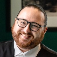Robert Aguilar Email & Phone Number