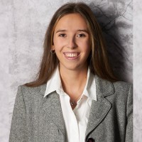 Isabella Emde Email & Phone Number