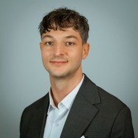 Simon Sauter Email