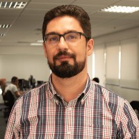 Eduardo Calixto Email & Phone Number