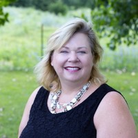 Stacy Dye Email & Phone Number