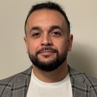 Signet Group Employee Nicholas Espinola's profile photo