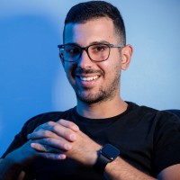 Expander Employee Roni Vituli's profile photo