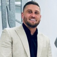 beespace Employee Simon B.'s profile photo