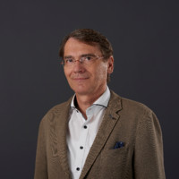 Ernst Sonntagbauer Email