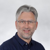 Thomas Riegler Email