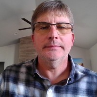 Broadcom Inc. Employee Derek Stern's profile photo
