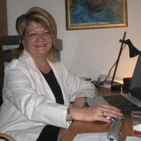 Delia Muntean Email