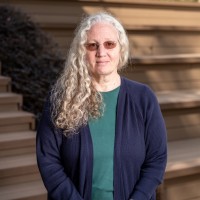 Li Po Chun United World College of Hong Kong Employee Linda Olson's profile photo