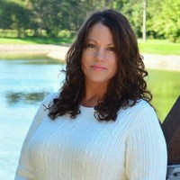 Amanda Loomis Email & Phone Number
