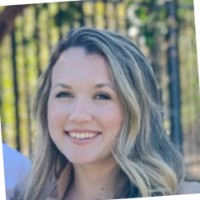 Lindsay White Email & Phone Number