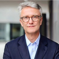 Wolfgang Bergmann Email